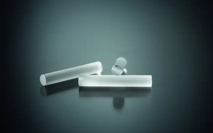 High‑precision rod lenses with polished glass surfaces for image transmission in endoscopic systems